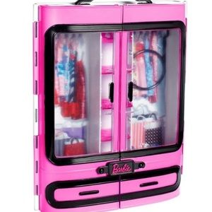 Barbie Fashionistas Ultimate Closet